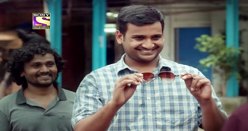 रीवा के आयुष अमिताभ बच्चन के केबीसी के एड में आ रहे हैं नज़र, पढिये आयुष के सफलता का सफर