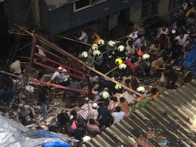 बड़ी खबर : चार मंजिला इमारत गिरने से 2 की मौत 40 से 50 लोगों के दबे होने की आशंका, बिल्डिंग में रहते है 8 से 10 परिवार