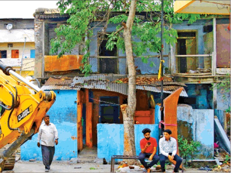 Indore News: जिस मकान को लेकर आकाश ने चलाया था बल्ला, किराएदार उसे बचाने पहुंचा हाईकोर्ट Indore News: जिस मकान को लेकर आकाश ने चलाया था बल्ला, किराएदार उसे बचाने पहुंचा हाईकोर्ट