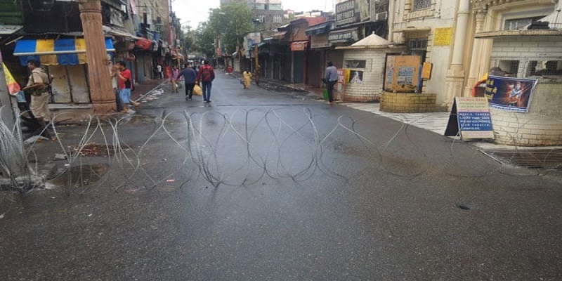 बड़ी खबर : जम्मू-कश्मीर में इंटरनेट, मोबाइल सेवाएं बंद, अमित शाह का बड़ा बयान