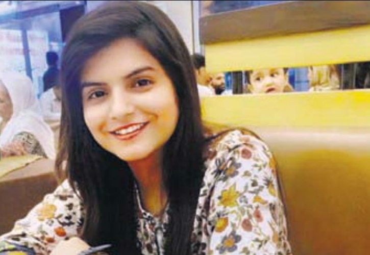 हिंदू छात्रा की संदिग्ध मौत के खिलाफ कराची में प्रदर्शन, लोगों ने कहा- नम्रता को इंसाफ दो हिंदू छात्रा की संदिग्ध मौत के खिलाफ कराची में प्रदर्शन, लोगों ने कहा- नम्रता को इंसाफ दो