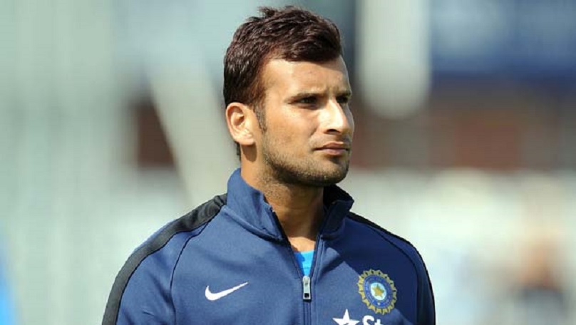 Blackmailing का शिकार हुए भारतीय क्रिकेट टीम के खिलाड़ी ईश्वर पाण्डेय Blackmailing का शिकार हुए भारतीय क्रिकेट टीम के खिलाड़ी ईश्वर पाण्डेय