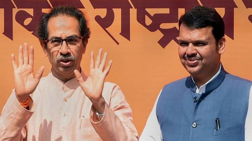 महाराष्ट्र में 50-50 के चक्रव्यूह में फंसी BJP! Shivsena ने मांगा CM का पद महाराष्ट्र में 50-50 के चक्रव्यूह में फंसी BJP! Shivsena ने मांगा CM का पद