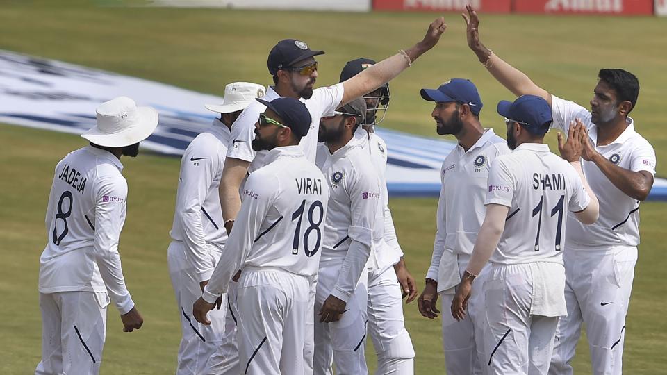 India vs South Africa 1st Test: भारत की दक्षिण अफ्रीका पर 203 रनों से धमाकेदार जीत India vs South Africa 1st Test: भारत की दक्षिण अफ्रीका पर 203 रनों से धमाकेदार जीत