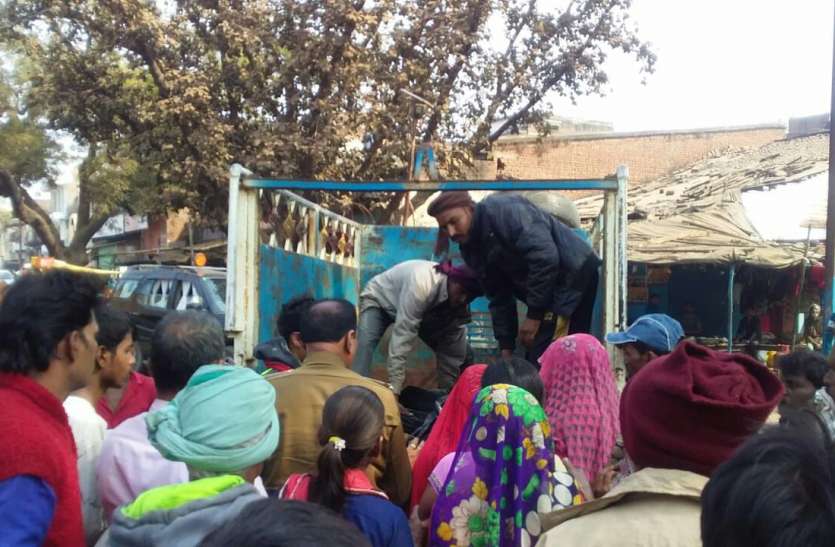 रीवा: किशोरी की संदिग्ध अवस्था में मौत, परिजनों ने किया चक्काजाम, हाईकोर्ट से जमानत पर आए आरोपी पर लगाया हत्या का आरोप