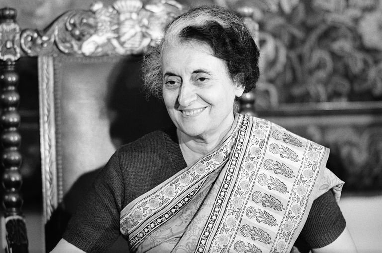 शिवसेना सांसद संजय राउत का दावा: इस अंडरवर्ल्ड डॉन से मिलने जाती थीं इंदिरा गांधी