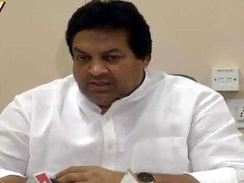 पूर्व मंत्री सुरेन्द्र पटवा को चेक बांउस के चार मामलों में 6—6 माह कारावास की सजा, रीवा जिले की अलग-अलग तहसीलों के प्रमाण पत्र लगाए पूर्व मंत्री सुरेन्द्र पटवा को चेक बांउस के चार मामलों में 6—6 माह कारावास की सजा, रीवा जिले की अलग-अलग तहसीलों के प्रमाण पत्र लगाए