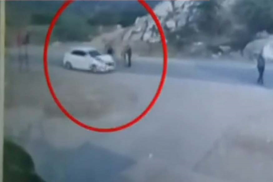 हत्या के आरोपी भैया सिंह ने की ऐसी वारदात, पुलिस के सिपाही पर चढ़ाई गाडी, TI की गाडी ठोकी...: SATNA NEWS