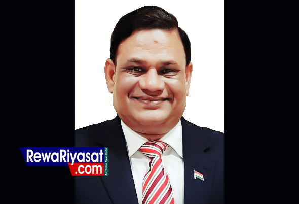 कमिश्नर अशोक भार्गव को बदला, नए IAS अधिकारियों की जमावट के बाद बराबर में आया SATNA और REWA कमिश्नर अशोक भार्गव को बदला, नए IAS अधिकारियों की जमावट के बाद बराबर में आया SATNA और REWA