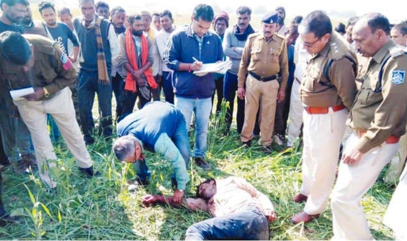 रीवा: युवक की नृशंस हत्या, हाथ-पैर बांधकर फेंका शव रीवा: युवक की नृशंस हत्या, हाथ-पैर बांधकर फेंका शव