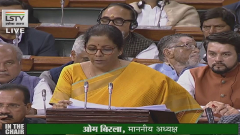 UNION BUDGET 2020 : Income Tax Slab को लेकर वित्त मंत्री का बड़ा ऐलान, जानिए कितनी मिली छूट