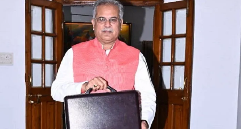 छत्तीसगढ़ में घर बैठे मिलेगा 100 जरूरी योजनाओं का लाभ