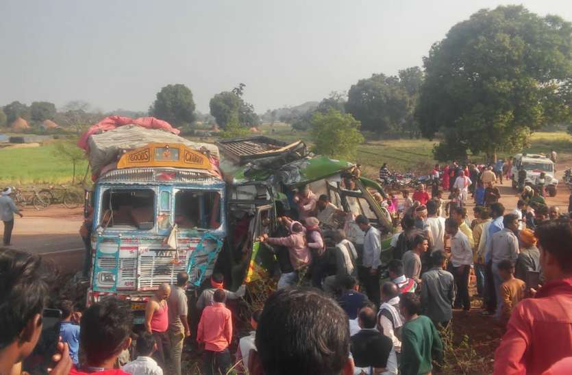 HOLI के पहले SATNA में बड़ा ACCIDENT, खलासी समेत दो की मौत