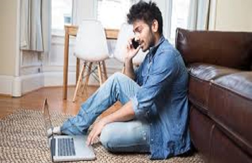 WORK FROM HOME हो जाने से कर्मचारियों की हुई चांदी, कुछ इस तरह बिता रहे परिवार के साथ समय..