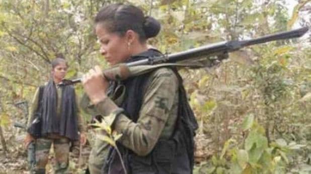 International Womens Day: हाथ में AK-47, कंधों पर 20 किलो का बैग, पढ़ें प्रेग्नेंट कमांडर के हौसले की कहानी International Womens Day: हाथ में AK-47, कंधों पर 20 किलो का बैग, पढ़ें प्रेग्नेंट कमांडर के हौसले की कहानी