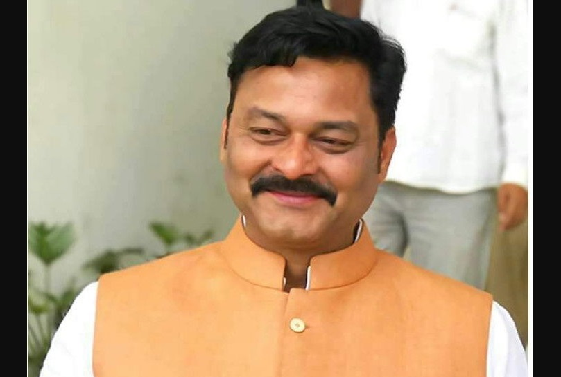 मप्र / भाजपा विधायक संजय पाठक पर कांग्रेस का फिर से एक्शन शुरू, 2 खदानें सील करने के बाद अब बांधवगढ़ स्थित रिसॉर्ट को तोड़ने का काम शुरू : KATNI NEWS