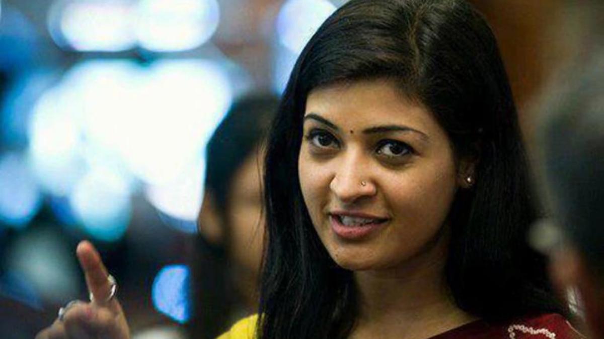 Alka Lamba ने पीएम मोदी के खिलाफ भद्दी टिप्पणी की, इस पहलवान ने दिया तगड़ा जवाब