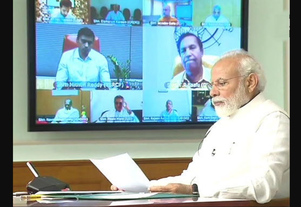 14 अप्रैल के बाद लॉकडाउन एक साथ नहीं हटेगा, पीएम मोदी ने दिए संकेत