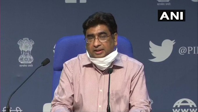 अगले 10 दिनों के लिए लगभग 2600 ट्रेनें निर्धारित की गई हैं: रेलवे बोर्ड के चेयरमैन विनोद कुमार यादव