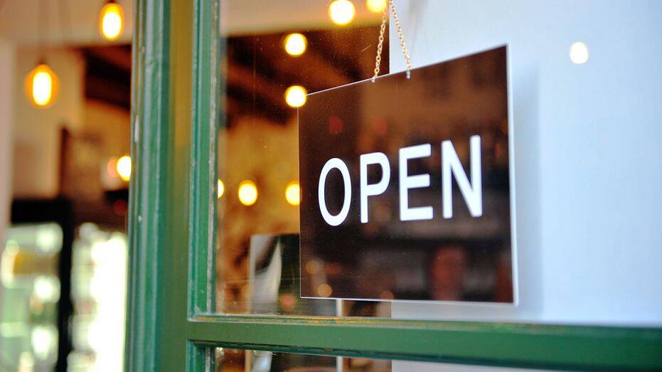 श्रम क़ानून में बड़ा बदलाव, सुबह 6 से रात 12 बजे तक दुकानें खोलने की छूट