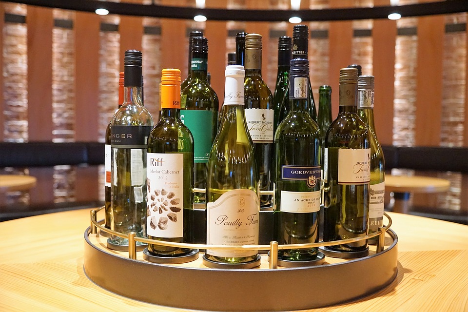 जब अल्कोहल से हांथ धोने से साफ़ होता है वायरस, तो पीने से भी हो जाएगा - कांग्रेस विधायक