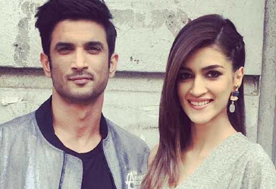 VIDEO: सुशांत, वरुण धवन, कार्तिक आर्यन में से किसी एक को चुनना था कृति सेनन को, इन्हे बताया था ज्यादा टैलेंटेड VIDEO: सुशांत, वरुण धवन, कार्तिक आर्यन में से किसी एक को चुनना था कृति सेनन को, इन्हे बताया था ज्यादा टैलेंटेड