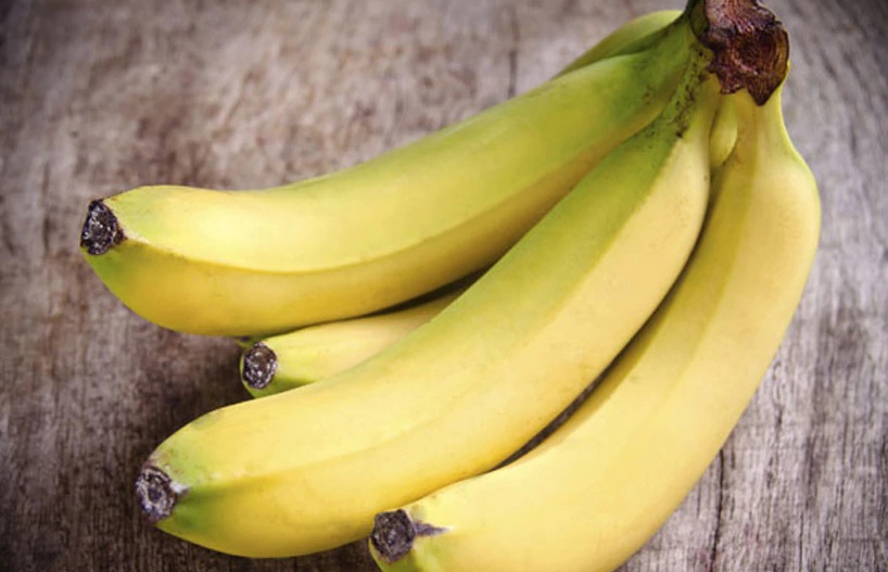 इन 6 रोगों से दूर रखता है केला, डेली एक केले के सेवन से होने वाले फायदे जान हैरान रह जाएंगे आप