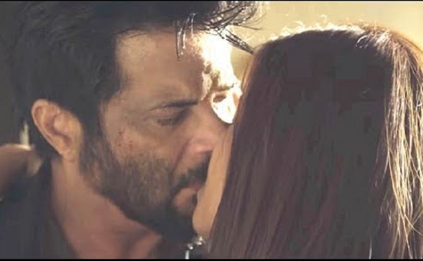 जब Anil Kapoor ने किया अपने से 28 साल छोटी बॉलीवुड एक्ट्रेस को Kiss, फिर कहा मै तो समझ नहीं पा... जब Anil Kapoor ने किया अपने से 28 साल छोटी बॉलीवुड एक्ट्रेस को Kiss, फिर कहा मै तो समझ नहीं पा...