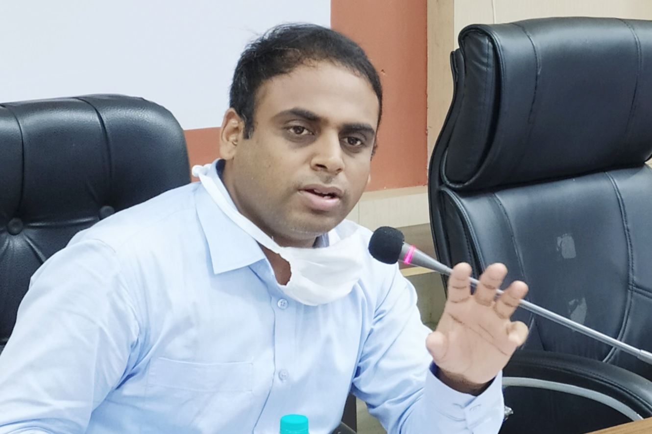 कोरोना को लेकर कलेक्टर ने जारी की नई गाइडलाइन, अधिकारी करेंगे कार्यक्रम स्थलों का निरीक्षण : REWA NEWS