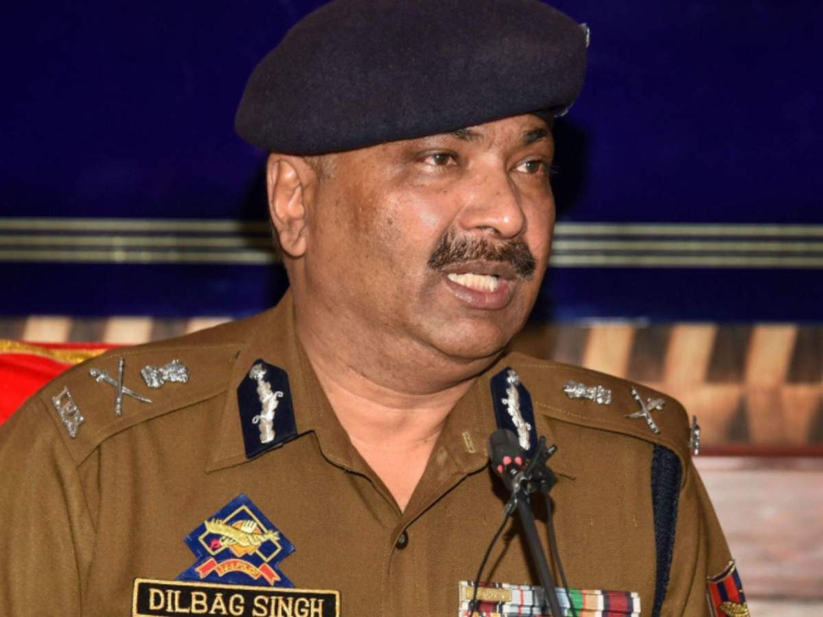 पाक जम्मू-कश्मीर में आतंकवाद को बढ़ावा देने की पूरी कोशिश में : DGP दिलबाग सिंह