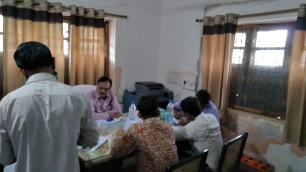 रीवा: ईओडब्ल्यू की टीम पहुँची पीटीएस गोदाम सेंपल लिए, घंटो भर चली जाँच, गोदाम कर्मचारी रहे मौजूद