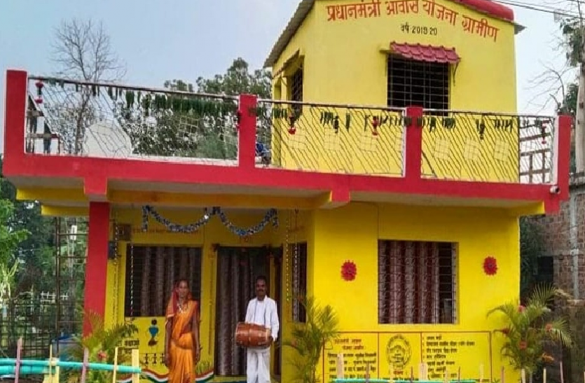 बिहार के दशरथ मांझी के तर्ज पर मध्यप्रदेश की महिला ने खुद पत्थर तोड़ 49 दिनों में बनाया दो मंजिला मकान, अब पीएम मोदी करेंगे बात फिर होगा गृहप्रवेश