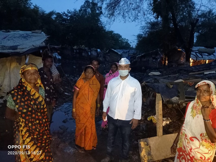 सांसद रीवा के द्वारा निराला नगर बस्ती मे की गई सफाई मात्र फोटो सूट तक सीमित रही - राजीव सिंह शेरा