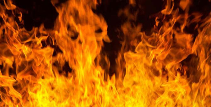 रीवा: आग की एक चिंगारी शहर की बिगाड़ सकती हैं सूरत, जानिए कैसे ?