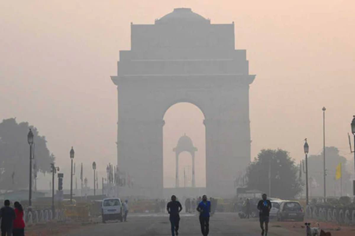 दिल्ली: और बिगड़ी हवा की सेहत, AQI 400 पार, अगले दो दिन हालत बेहद ख़राब