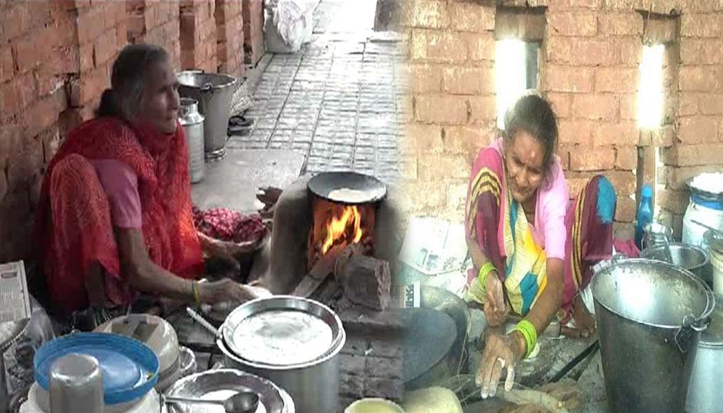 आगरा में रोटीवाली अम्मा को दिल्ली के बाबा का ढाबा के समान समर्थन का इंतजार...