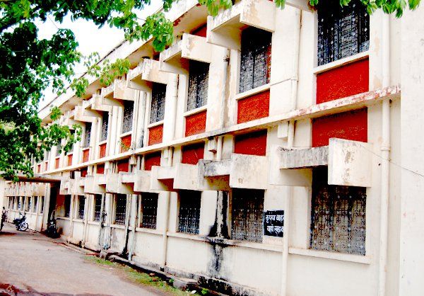 रीवा: स्थानांतरण पर बैन के बावजूद चीफ इंजीनियर ने कर दिया 2 कर्मचारियों का तबादला, तो उच्च अधिकारी ने लगाई ऐसी फटकार रीवा: स्थानांतरण पर बैन के बावजूद चीफ इंजीनियर ने कर दिया 2 कर्मचारियों का तबादला, तो उच्च अधिकारी ने लगाई ऐसी फटकार