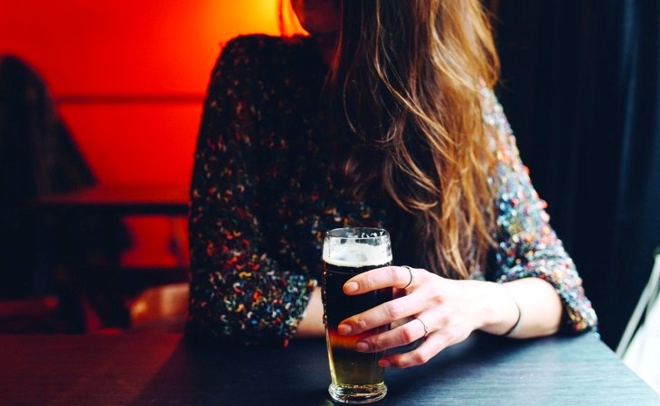 बियर न पिलाने पर पत्नी ने ऐसा उठाया कदम की जानकार हो जाएगे हैरान