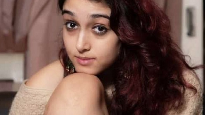 आमिर खान की बेटी इरा बोलीं- पिछले 4 साल से डिप्रेशन से जूझ रही हूं, इरा के बयान पर कंगना रनौत ने आमिर खान को बनाया निशाना... आमिर खान की बेटी इरा बोलीं- पिछले 4 साल से डिप्रेशन से जूझ रही हूं, इरा के बयान पर कंगना रनौत ने आमिर खान को बनाया निशाना...