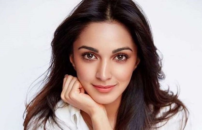 एक्ट्रेस कियारा आडवाणी की है चाहत, कभी न नहाएं ऋतिक रोशन और आदित्य रॉय कपूर, जानें क्या है वजह