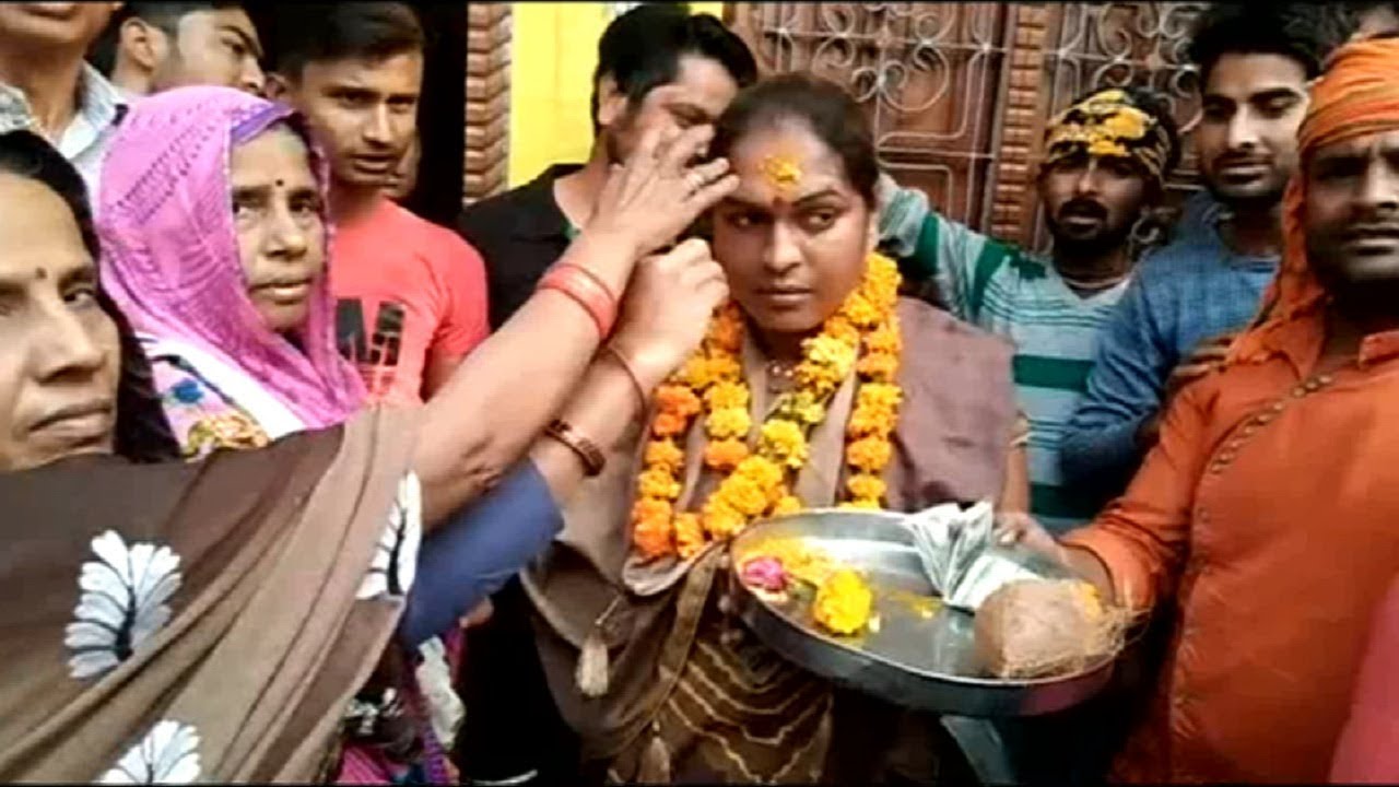 एमपी : मतदाताओं की पसंद रहे किन्नरो में नेहा नजर आएगी वोटरों के बीच, जानिए कैसे एमपी : मतदाताओं की पसंद रहे किन्नरो में नेहा नजर आएगी वोटरों के बीच, जानिए कैसे