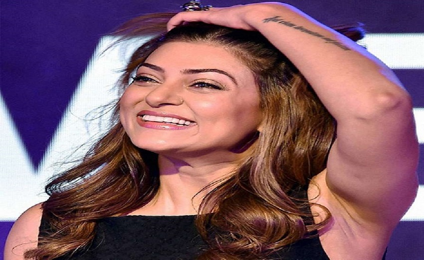 सुष्मिता के लिए इस शख्स ने दे दिया था अपनी पत्नी को तलाक़, 6वी मंजिल से लगाने वाले थे छलांग, फिर भी नहीं मिली... सुष्मिता के लिए इस शख्स ने दे दिया था अपनी पत्नी को तलाक़, 6वी मंजिल से लगाने वाले थे छलांग, फिर भी नहीं मिली...