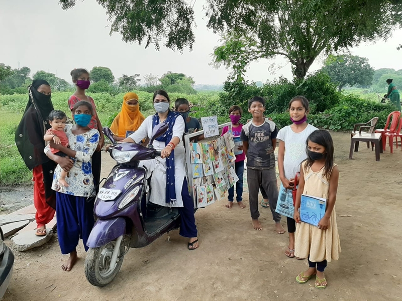 मध्यप्रदेश: छोटे से शहर की महिला शिक्षक की प्रधानमंत्री मोदी ने आखिर क्यों की प्रशंसा, पढ़िए पूरी खबर