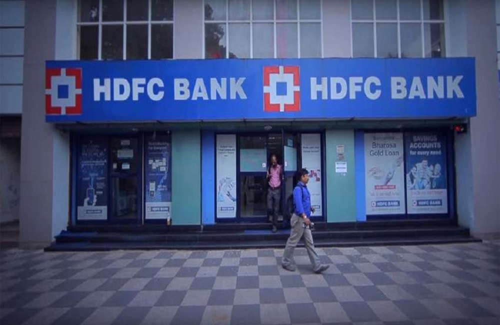 HDFC Bank दे रहा है शानदार जॉब करने का मौका, फ्रेशर्स को मिलेगी आकर्षक सैलरी...