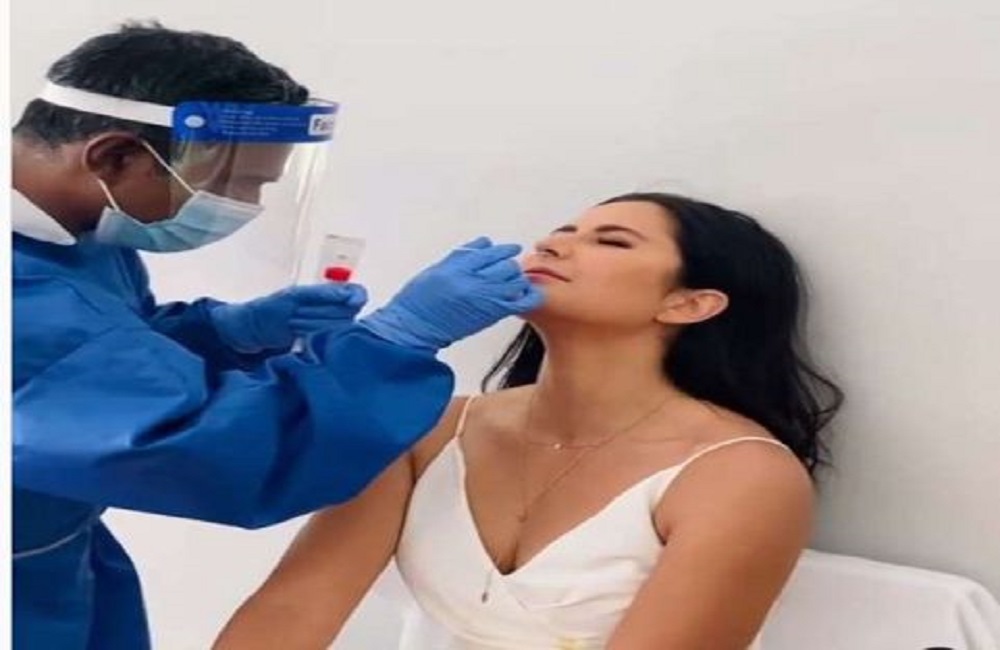 Katrina Kaif का कोरोना टेस्ट का वीडियो देख चौक जायंगे आप.....