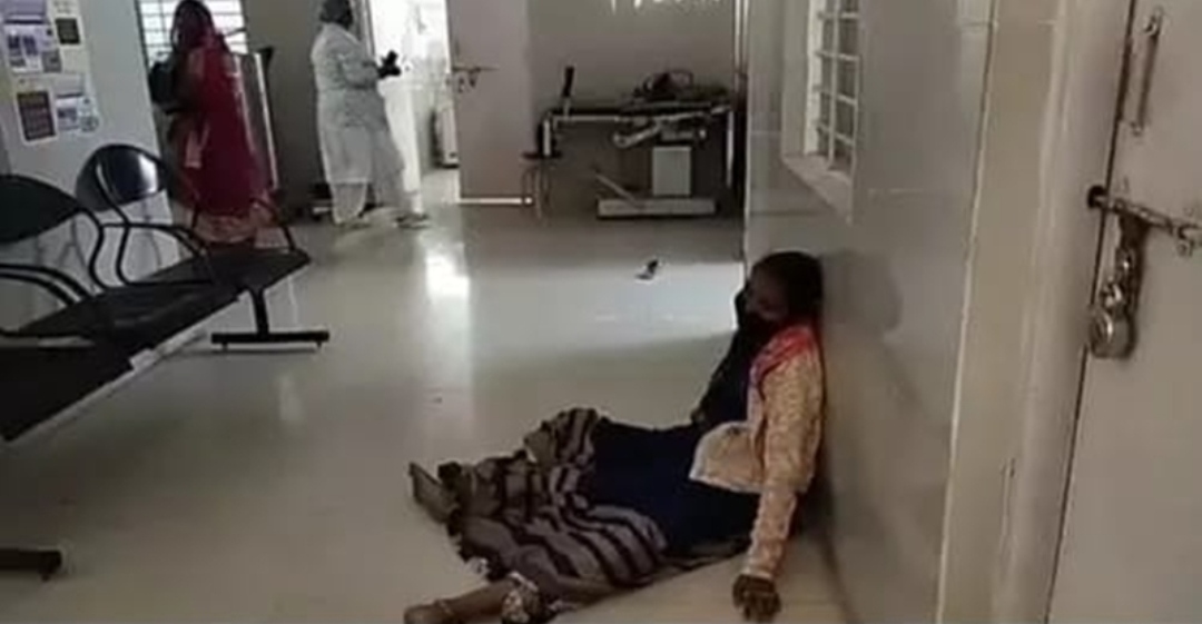 नसबंदी के लिए महिलाओं को बेहोश कर छोड़ा, मामले ने पकड़ा तूल