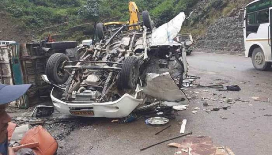 पिकअप पलटने से 10 की मौत, कई घायल : MP NEWS