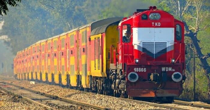 भारतीय रेलवे चलाएगा नई डबल-डेकर कोच, चल सकेगी 160 किमी प्रति घंटे की गति से