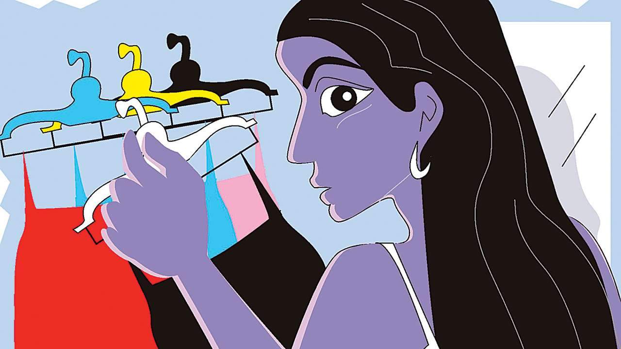 सांसद का कुक महिला का नहाते हुए का बना रहा था वीडियो, फिर हुआ यह सांसद का कुक महिला का नहाते हुए का बना रहा था वीडियो, फिर हुआ यह