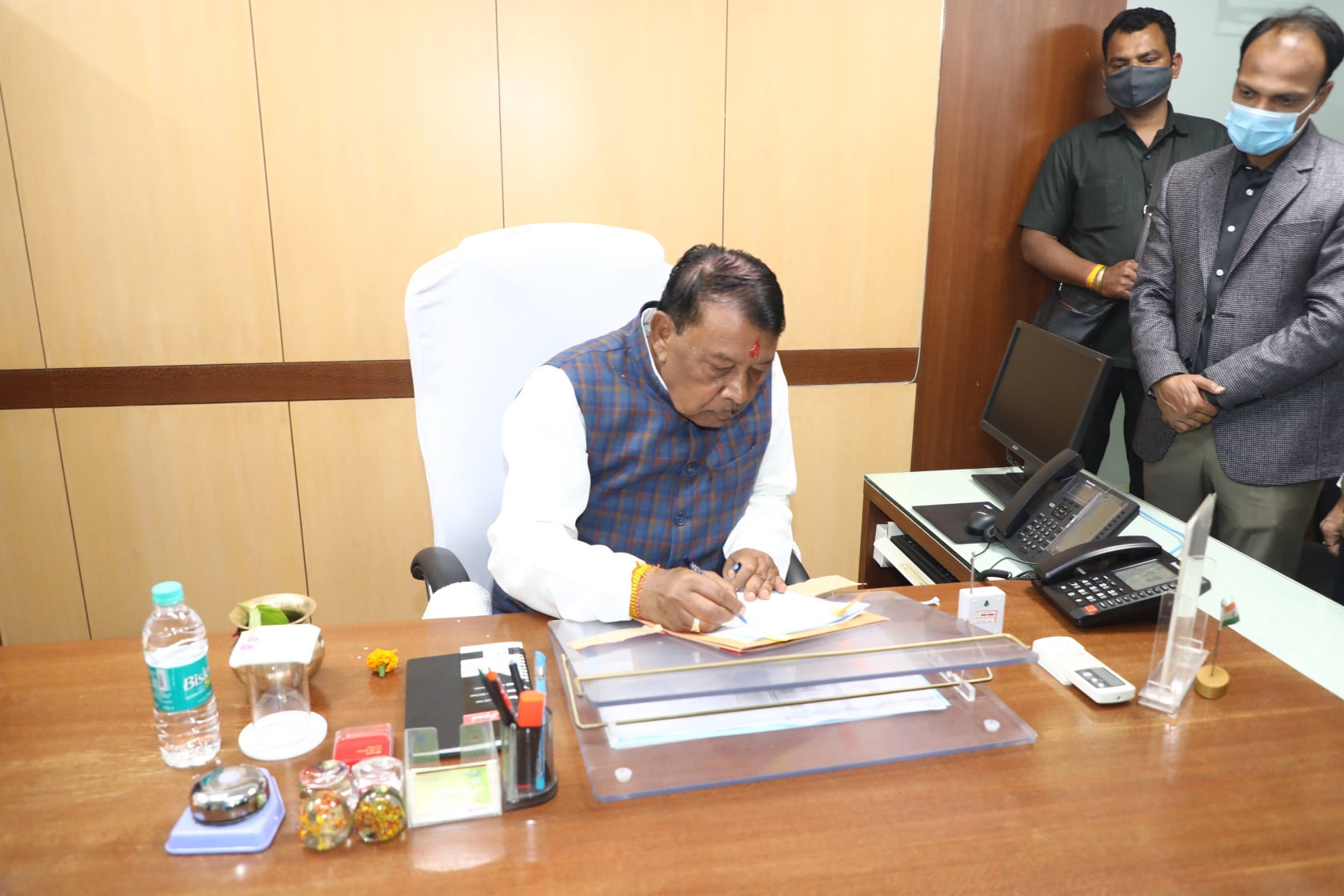 खाद्य मंत्री Bisahulal Singh ने वेयर हाऊसिंग कॉर्पोरेशन के चेयरमेन का किया पदभार ग्रहण